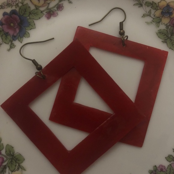 Red Geometry Earrings ❤️❤️ - Picture 2 of 2